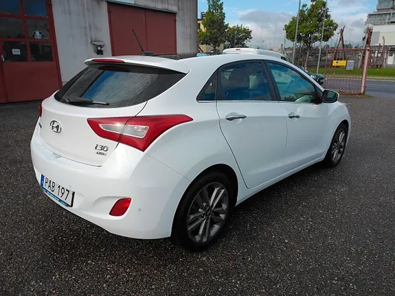 Hyundai I30 2016 photo 3