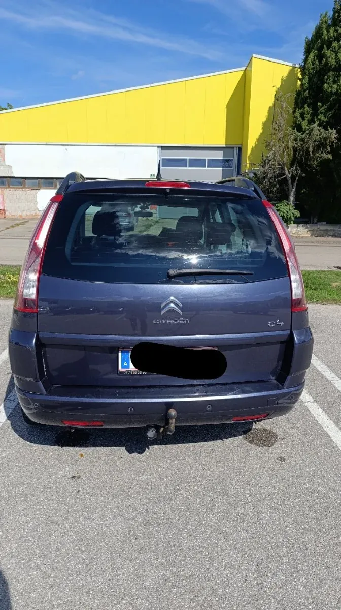 Citroen Grand C4 Picasso 2012 photo 3
