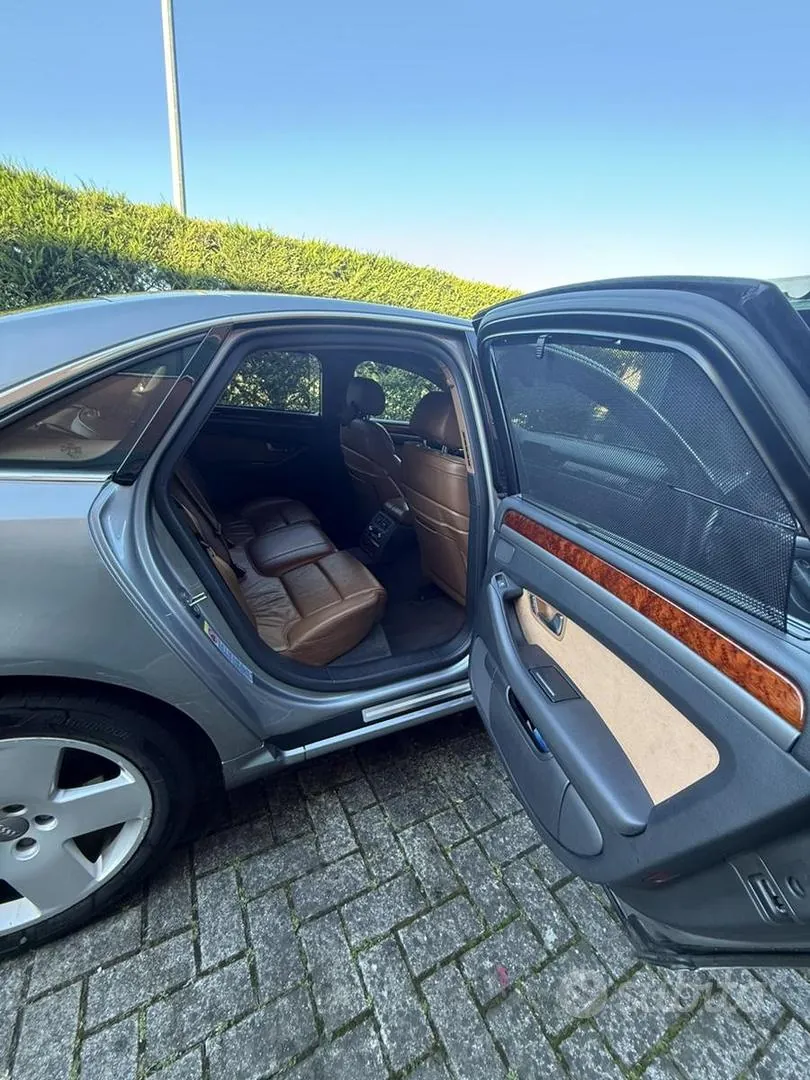 Audi A8 2004 photo 5