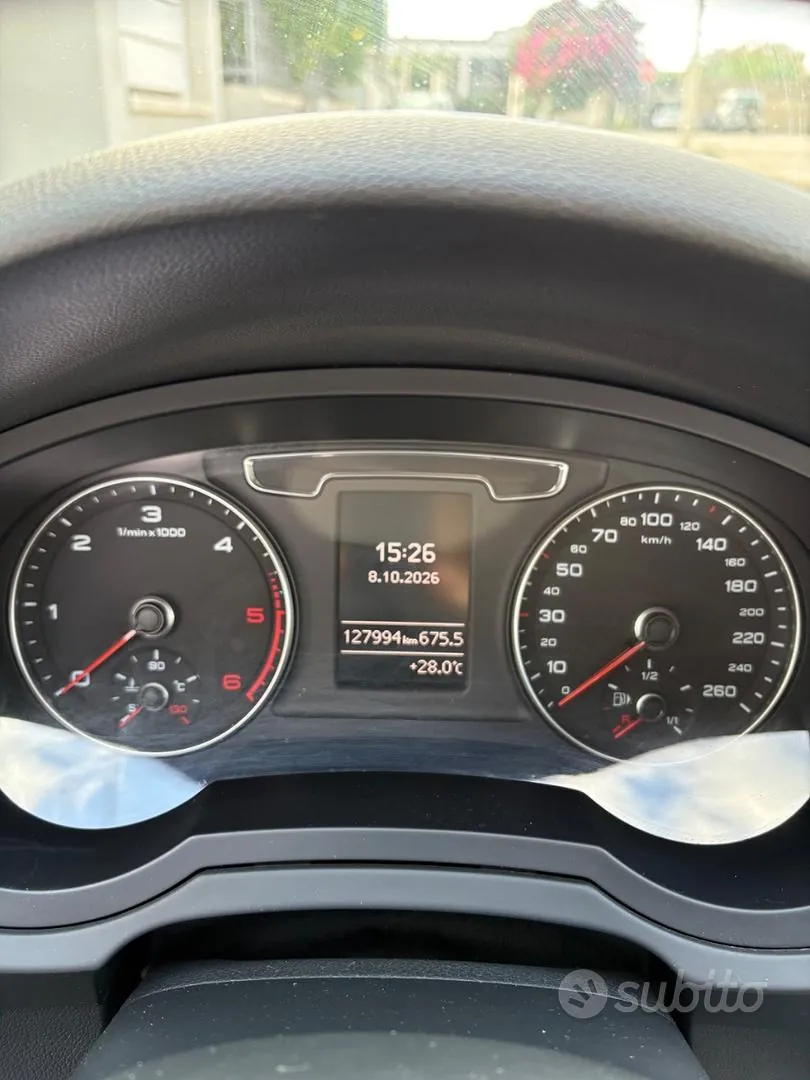 Audi Q3 2015 photo 4