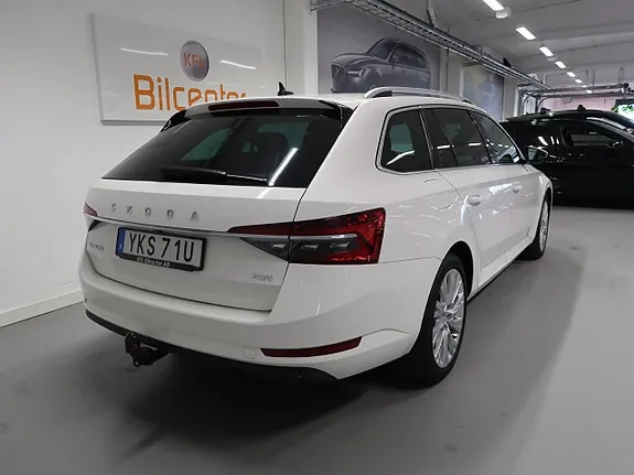 Skoda Superb 2021 photo 5
