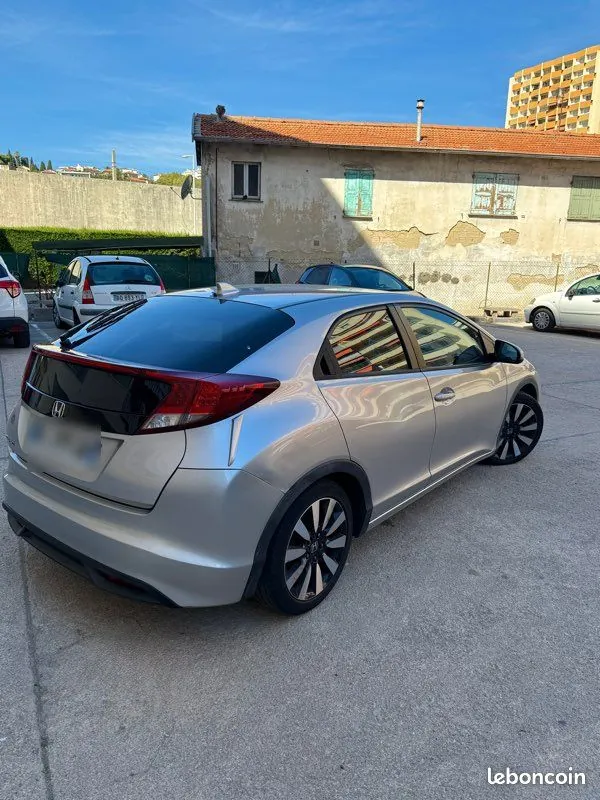 Honda Civic 2014 photo 2