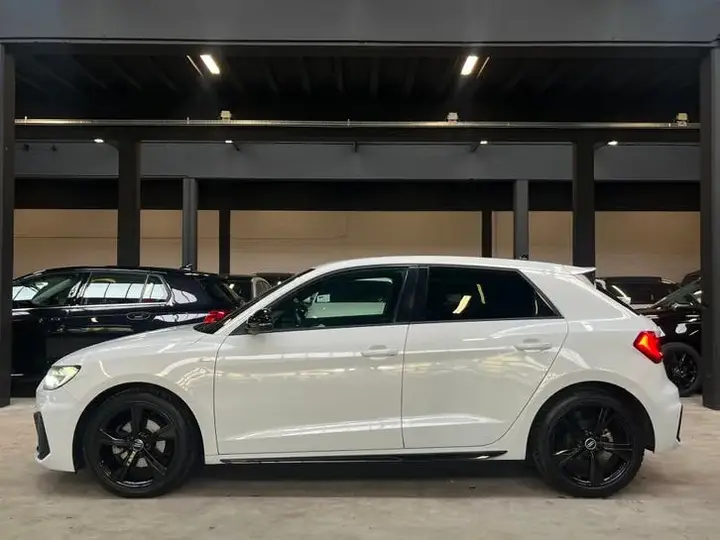 Audi A1 2020 photo 2