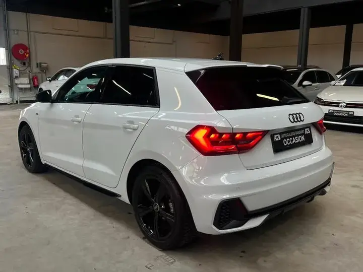 Audi A1 2020 photo 3