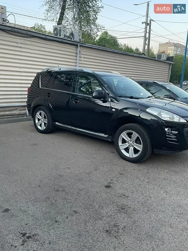 Peugeot 4007