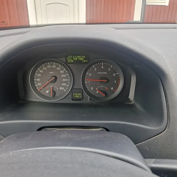 Volvo V50