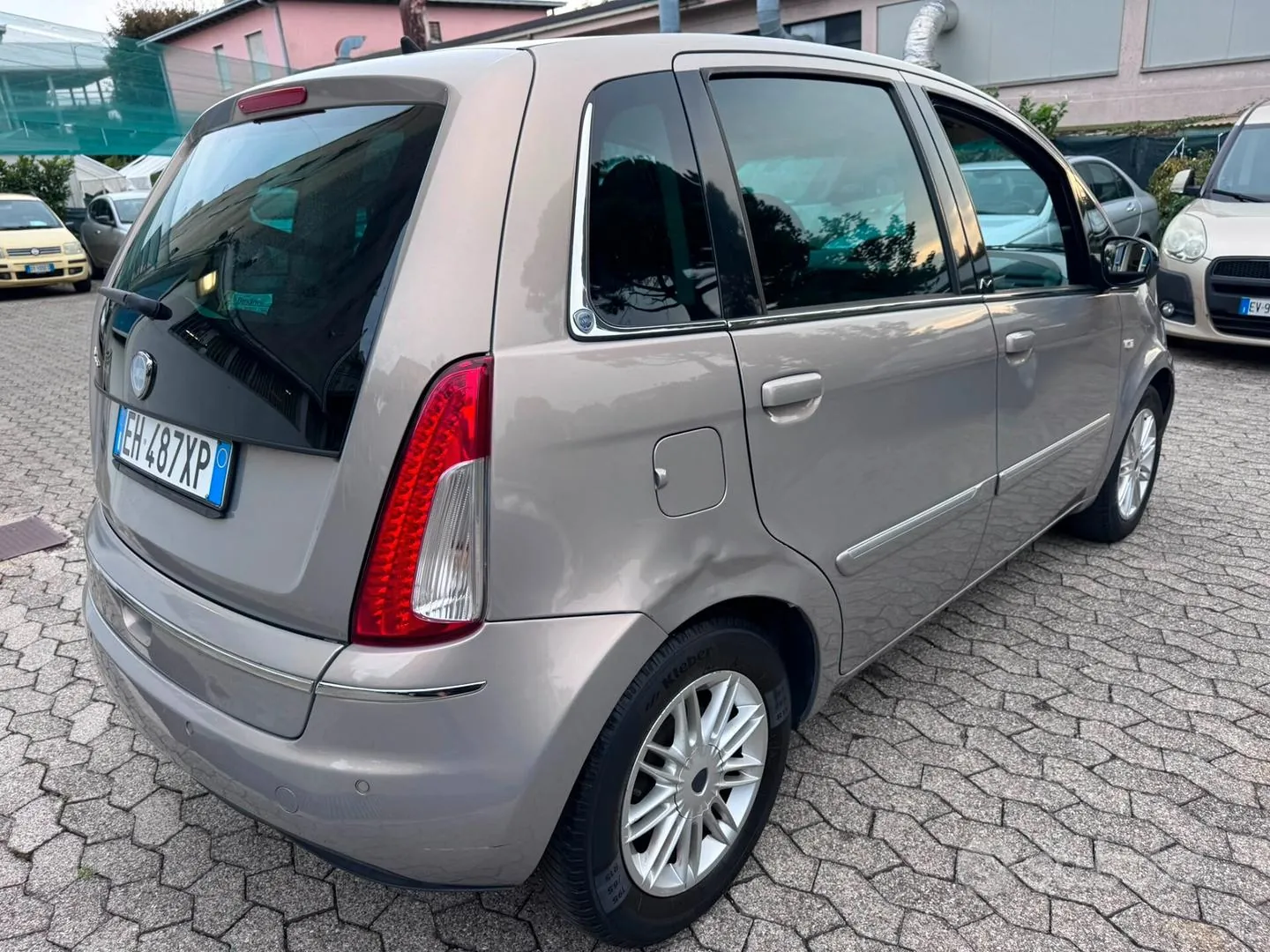 Lancia Musa 2011 photo 5