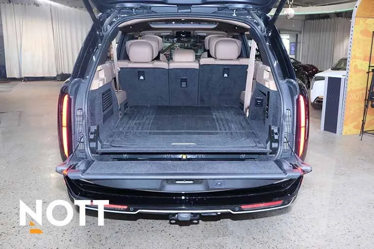 Land Rover Range Rover 2024 photo 4