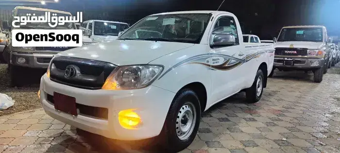Toyota Hilux 2010 photo 2