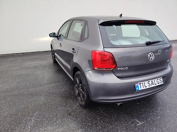 Volkswagen Polo 2011 photo 4