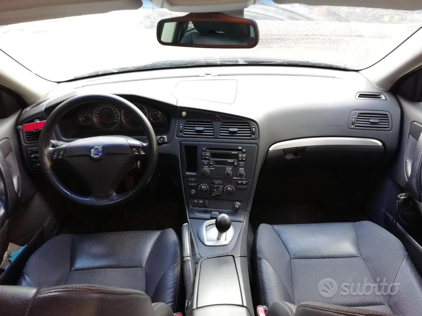 Volvo S60 2004 photo 4