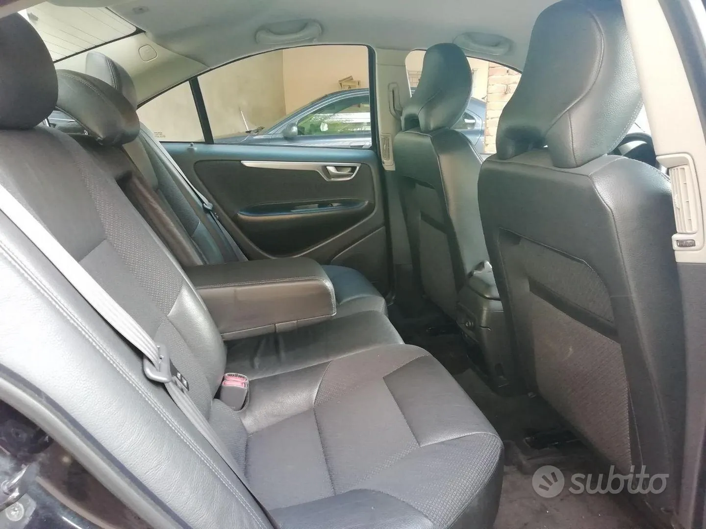 Volvo S60 2004 photo 5