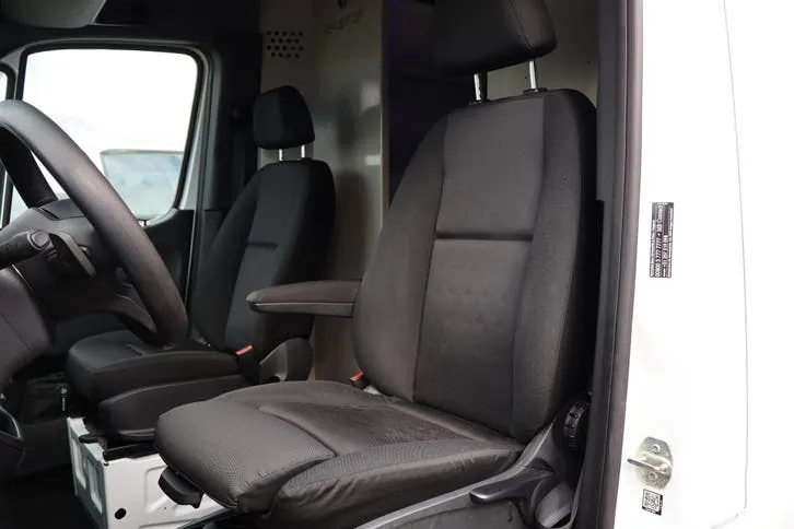 Mercedes-Benz Sprinter 2021 photo 2