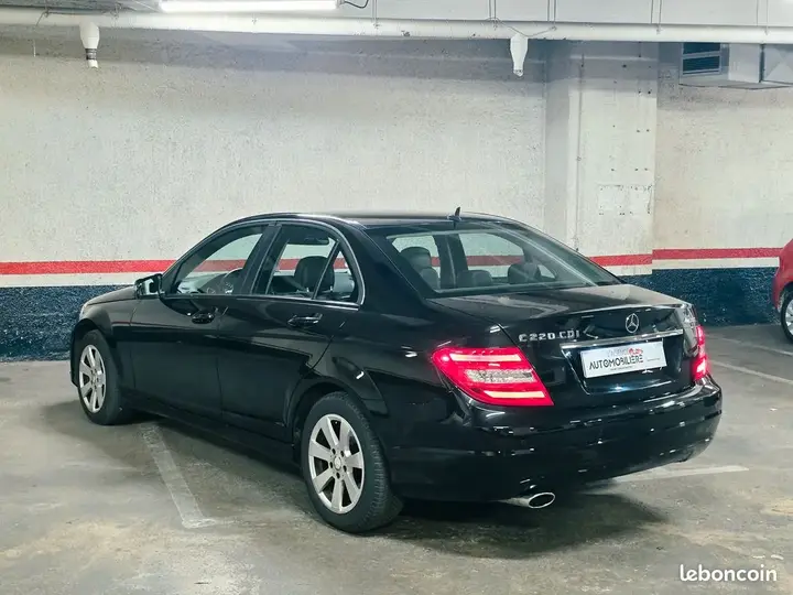 Mercedes-Benz C-Class 2013 photo 3