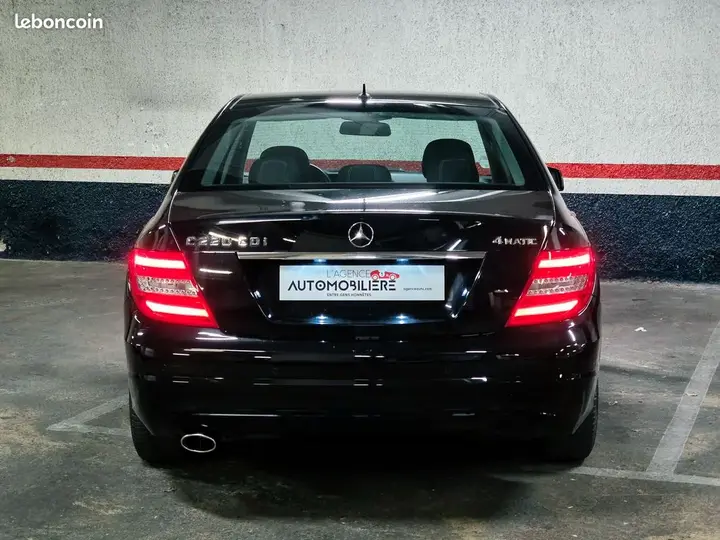 Mercedes-Benz C-Class 2013 photo 4
