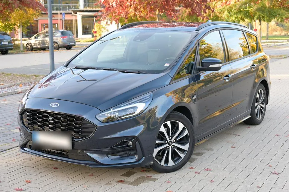 Ford S-Max