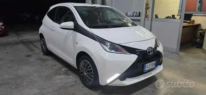 Toyota Aygo 2014 photo 2