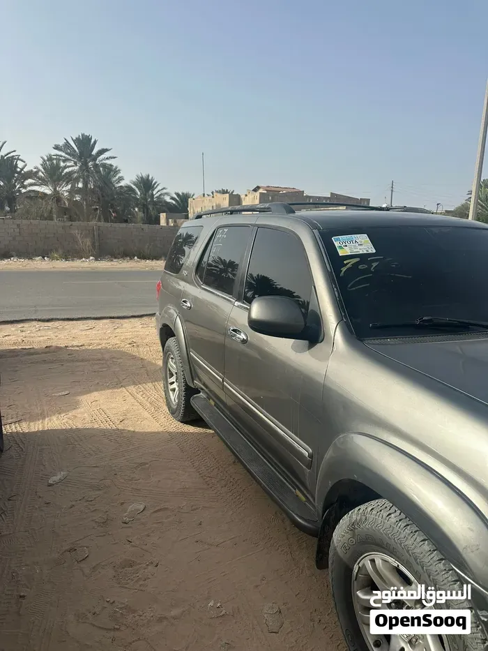 Toyota Sequoia 2006 photo 3