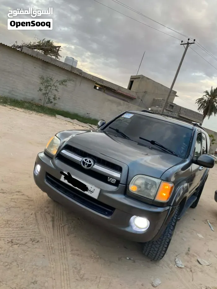 Toyota Sequoia