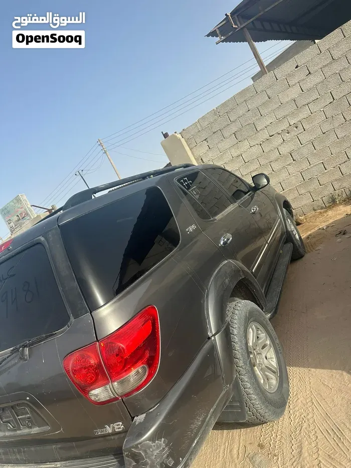 Toyota Sequoia 2006 photo 4