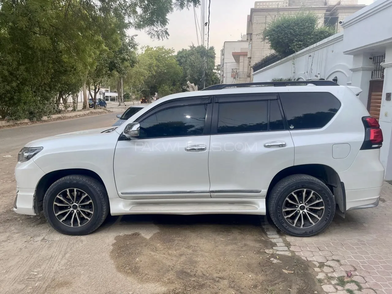 Toyota Prado