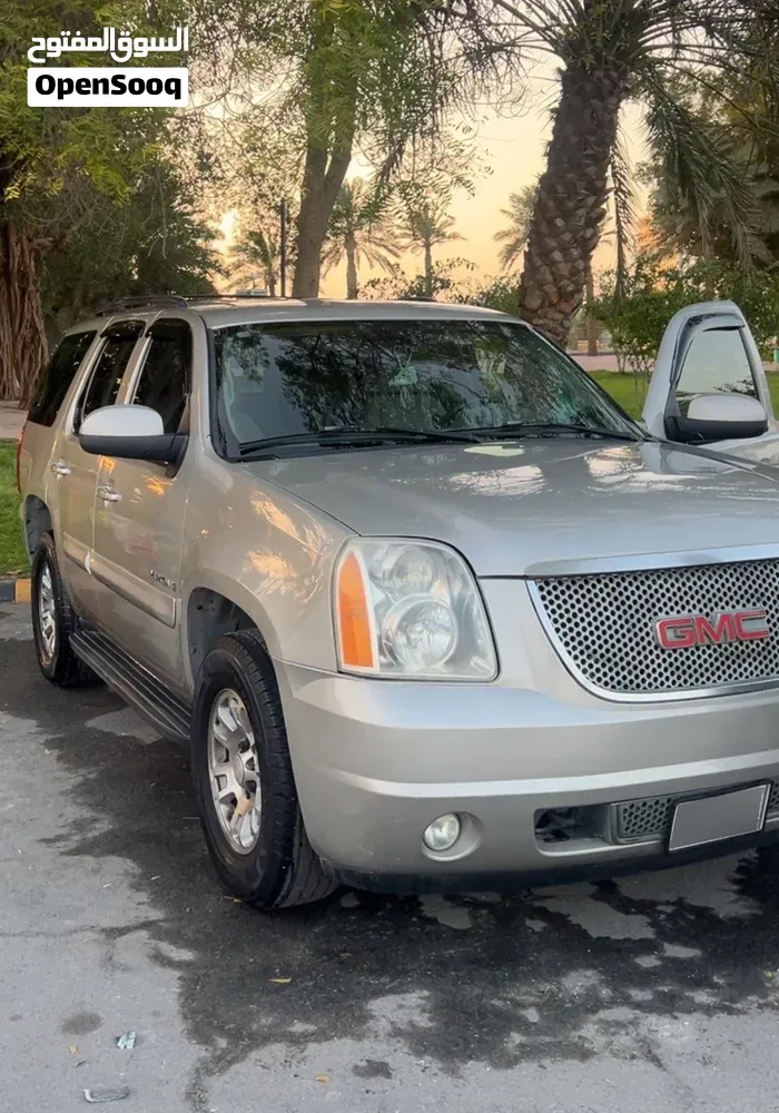 GMC Yukon 2007 photo 3