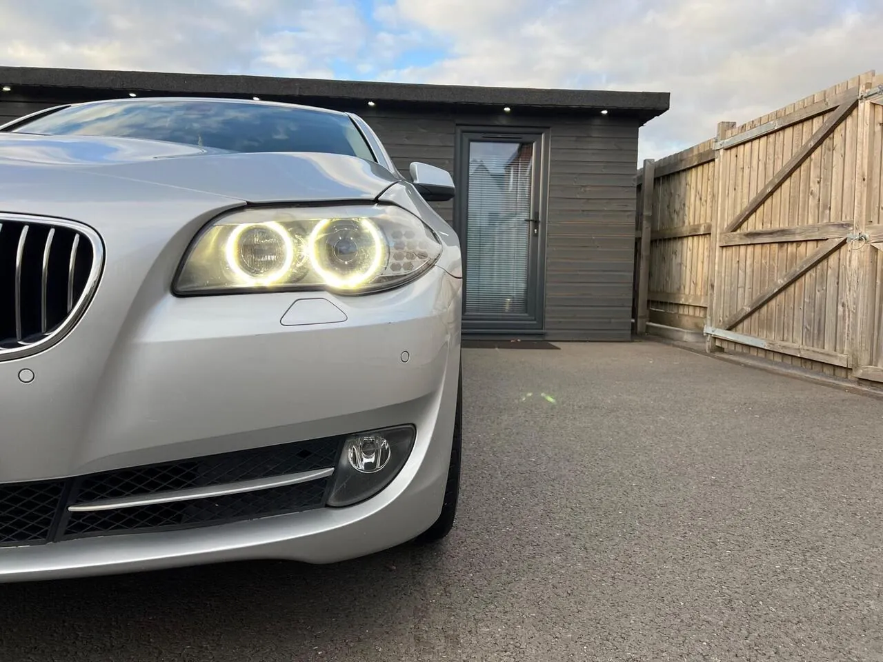 BMW 5 Series 2012 photo 5