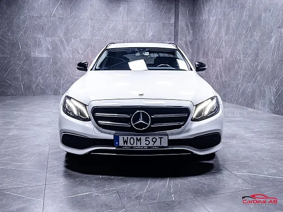 Mercedes-Benz E200 2020 photo 2