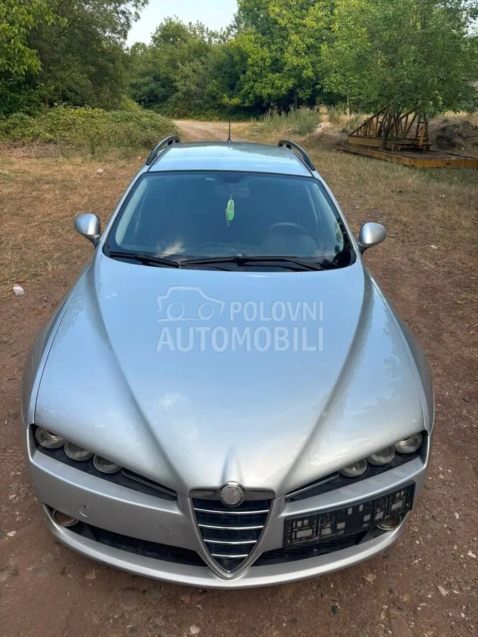 Alfa Romeo 159 2008 photo 3