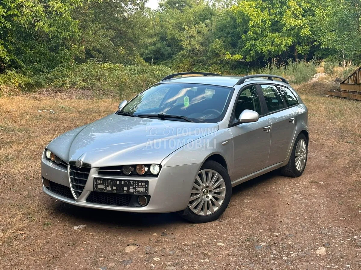 Alfa Romeo 159