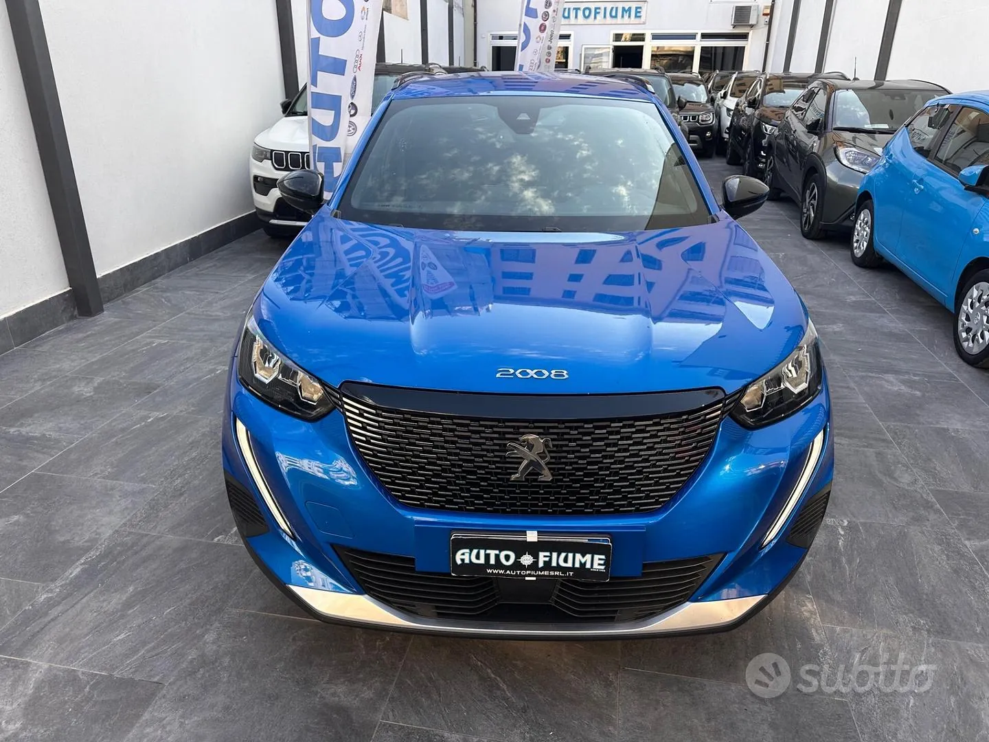 Peugeot 2008 2023 photo 2