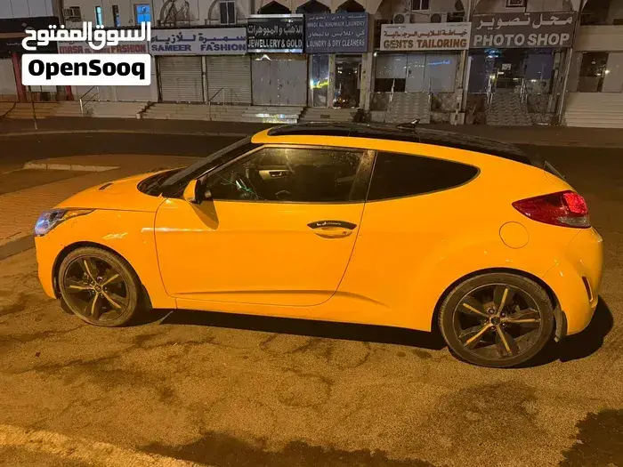 Hyundai Veloster