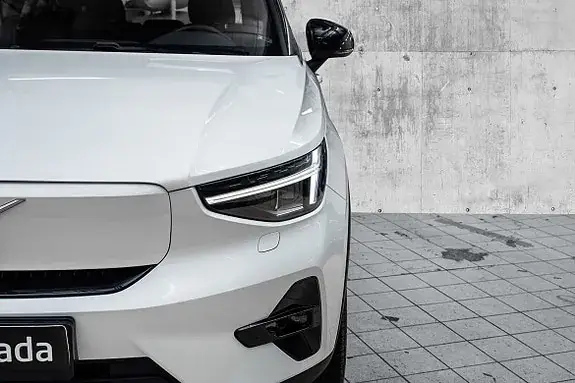 Volvo Xc40 2023 photo 3