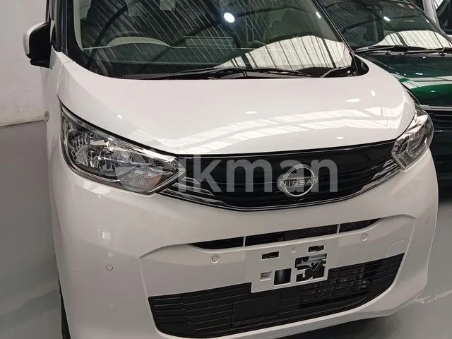 Nissan Dayz 2024 photo 2