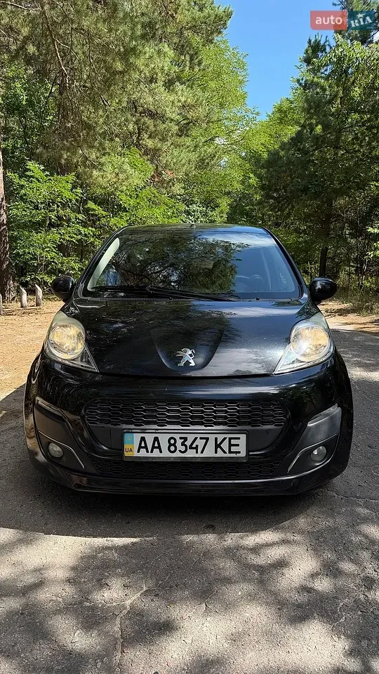 Peugeot 107 2012 photo 3