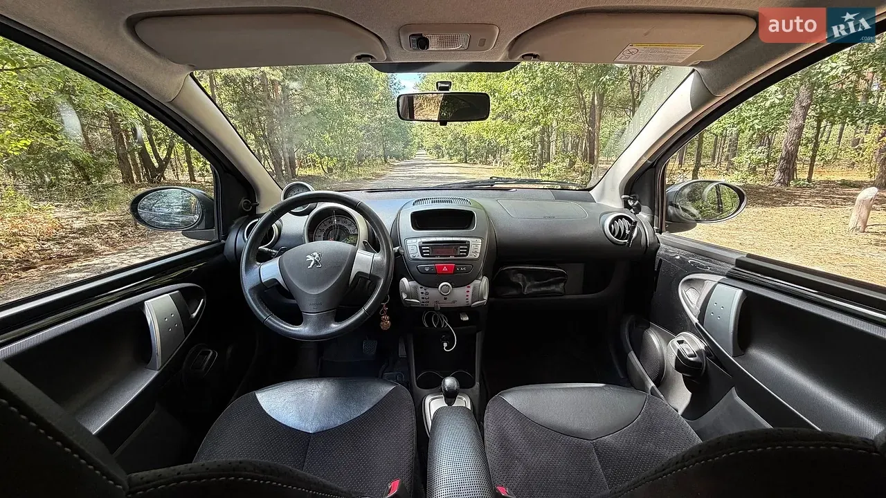 Peugeot 107 2012 photo 5