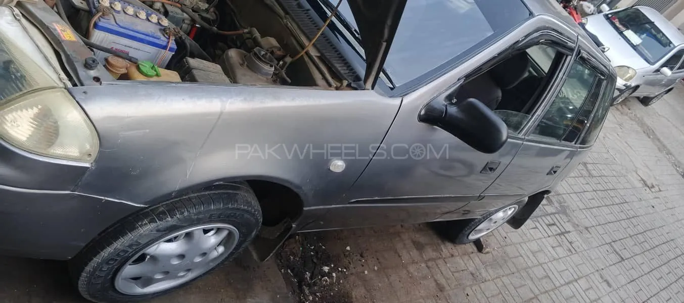 Suzuki Cultus