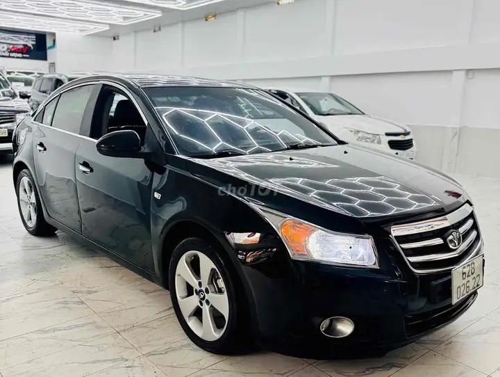 Chevrolet Cruze 2010 photo 3