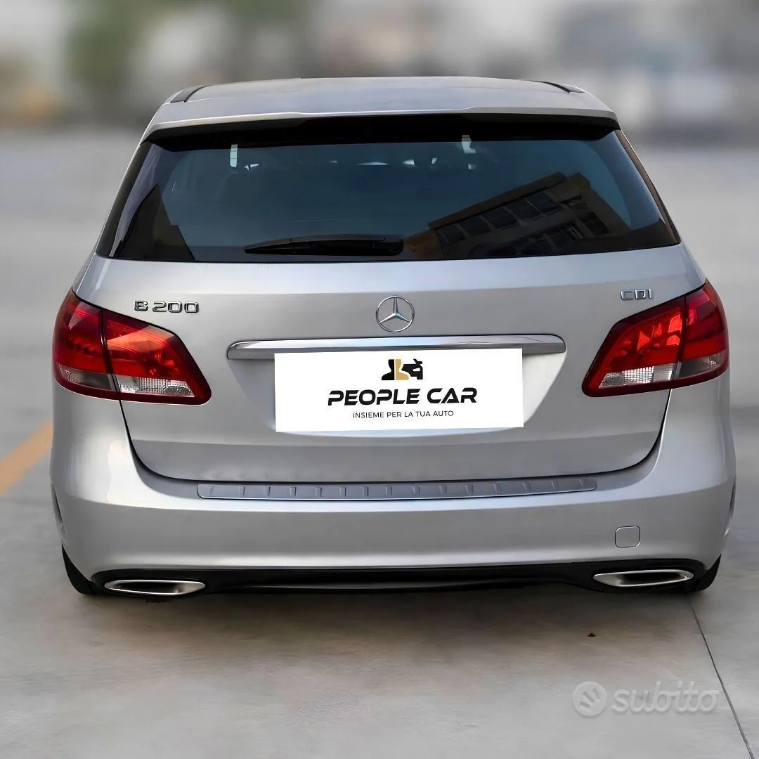 Mercedes-Benz B-Class 2015 photo 3