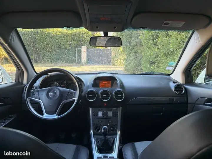 Opel Antara 2012 photo 3