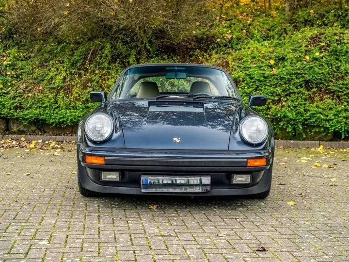 Porsche 911 Turbo 1988 photo 3