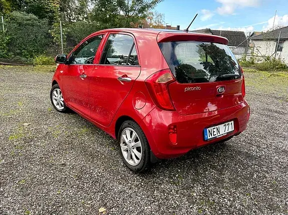 Kia Picanto 2013 photo 3