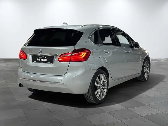 BMW 225Xe 2016 photo 5