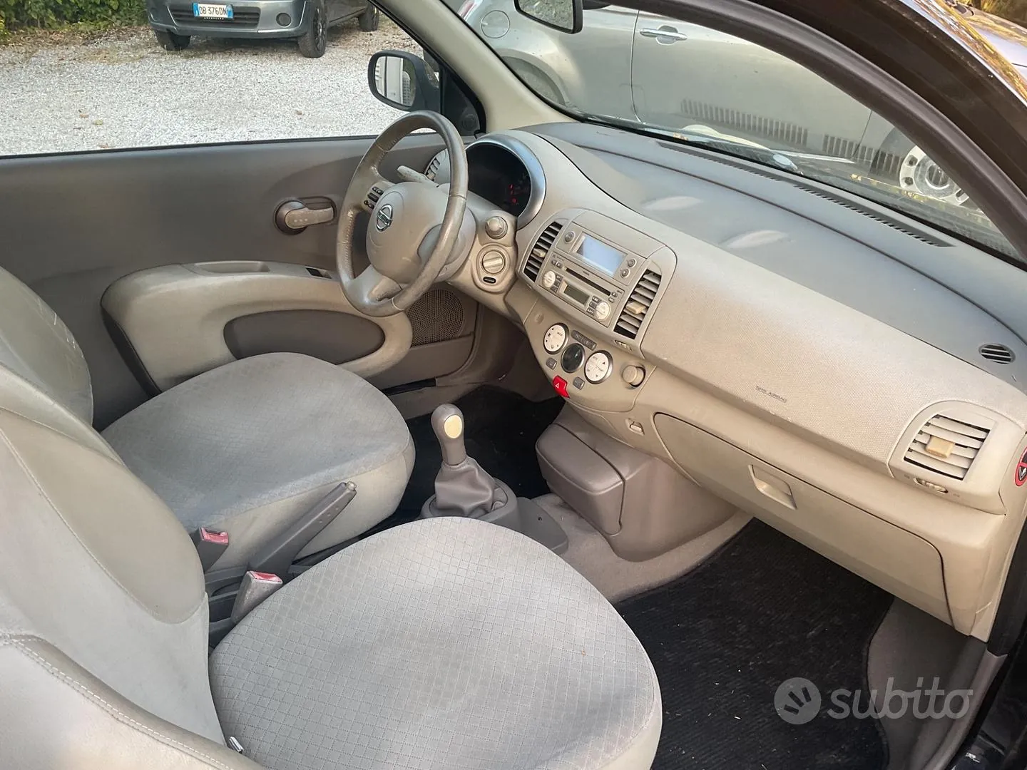 Nissan Micra 2003 photo 5