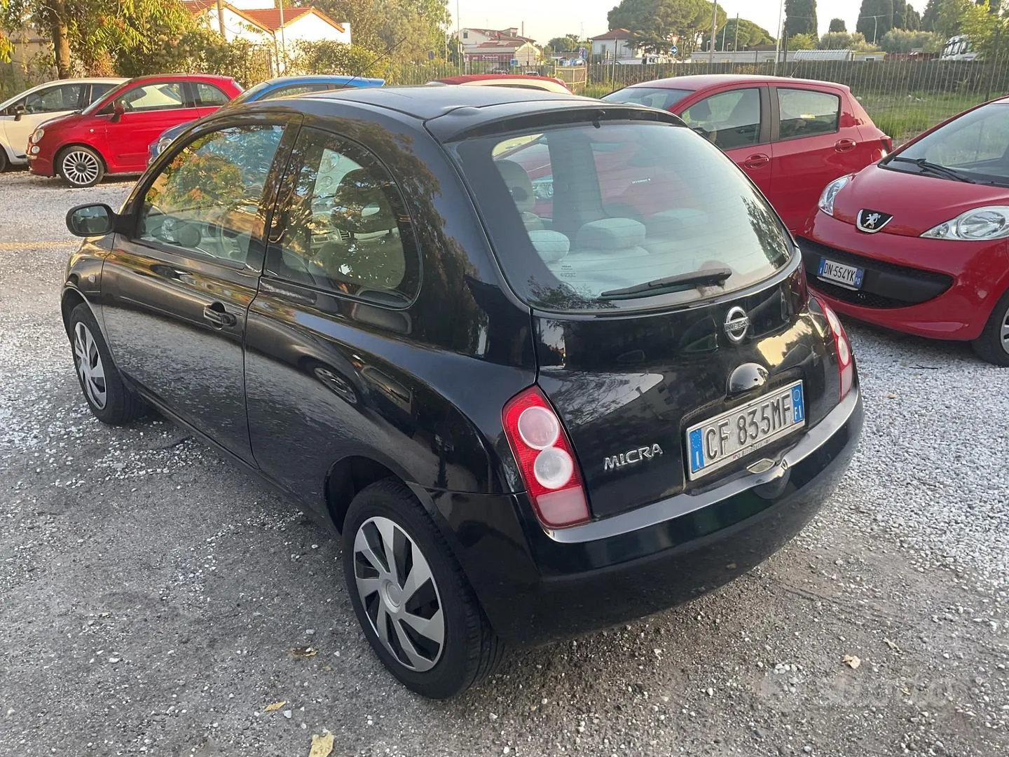 Nissan Micra 2003 photo 4