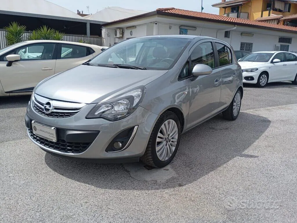 Opel Corsa 2014 photo 2