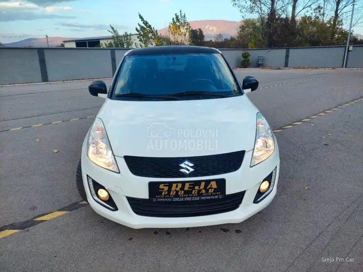 Suzuki Swift 2015 photo 2