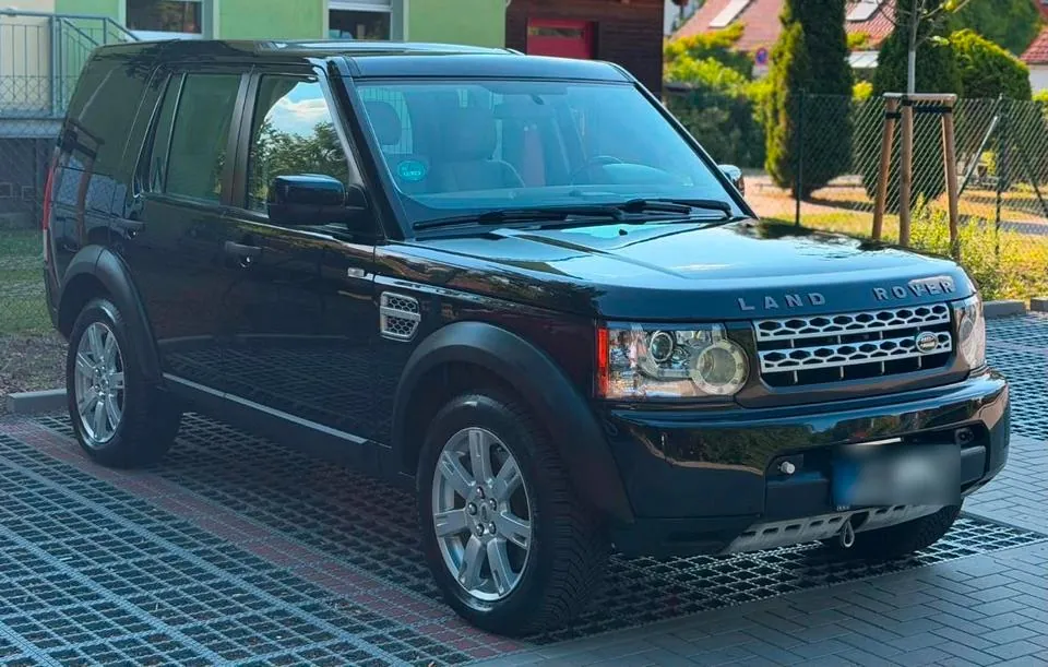 Land Rover Discovery 4