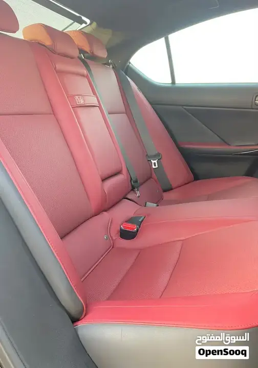 Lexus Is 2023 photo 4
