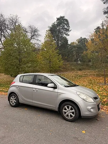 Hyundai I20 2009 photo 2